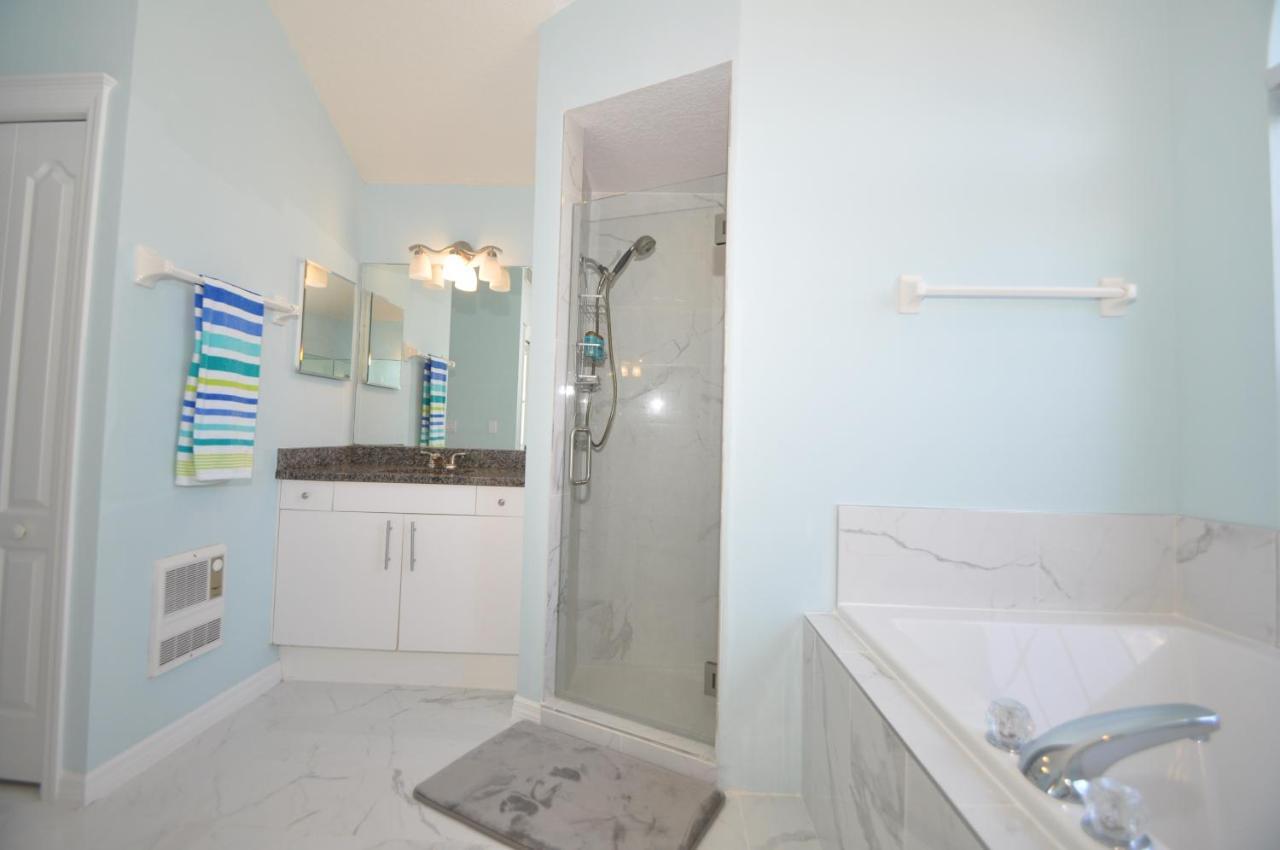 פאלם קוסט Sunset Bay Beautiful Pool Home - Bring Your Boat Or Jet Ski - Canal With Dock- Sleeps 10 - 4 Bd מראה חיצוני תמונה