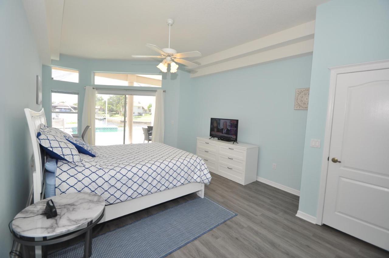 פאלם קוסט Sunset Bay Beautiful Pool Home - Bring Your Boat Or Jet Ski - Canal With Dock- Sleeps 10 - 4 Bd מראה חיצוני תמונה