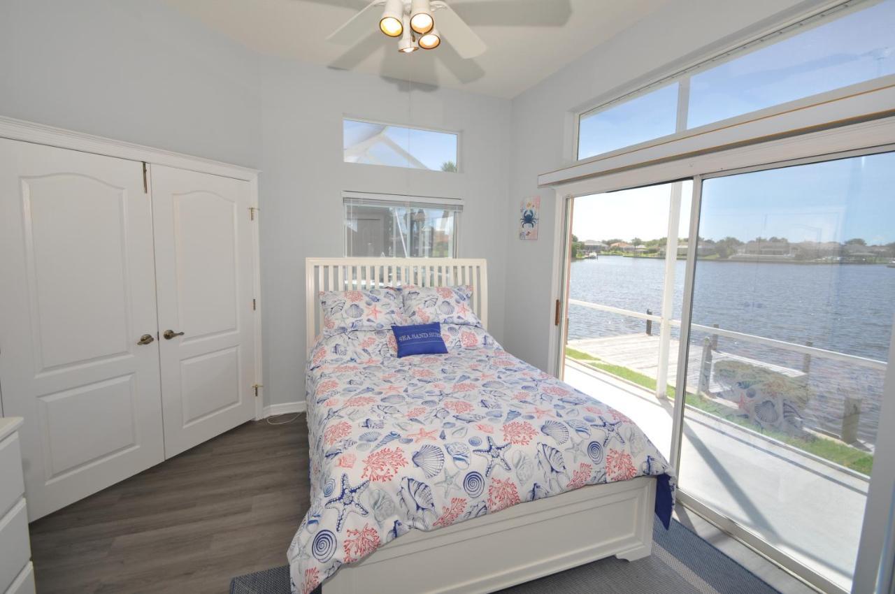 פאלם קוסט Sunset Bay Beautiful Pool Home - Bring Your Boat Or Jet Ski - Canal With Dock- Sleeps 10 - 4 Bd מראה חיצוני תמונה